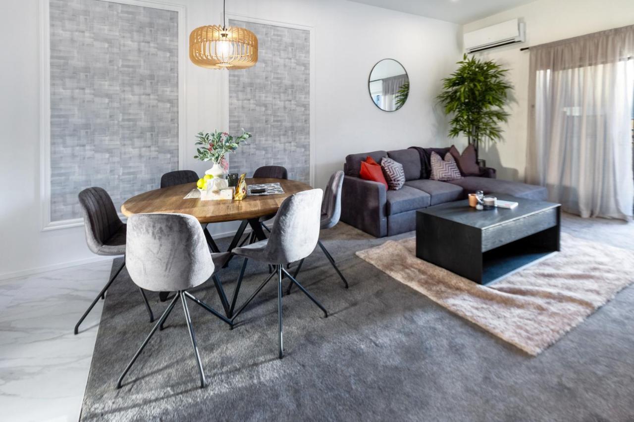 Modern 3 Bed Overlooking Hagley Park Christchurch Exterior foto